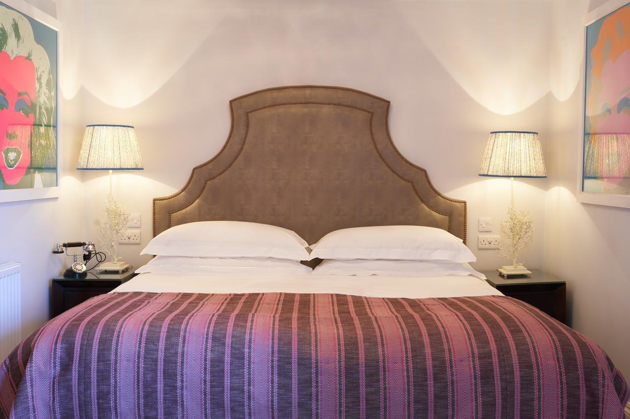 The Bird, Bath Hotel Екстериор снимка